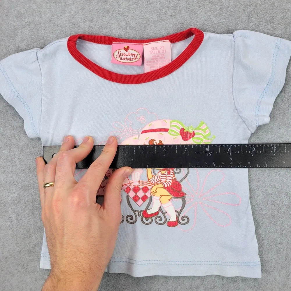 Strawberry Shortcake Graphic‎ Tee Kids 2T Blue Ringer Cap Y2K Picnic 2006